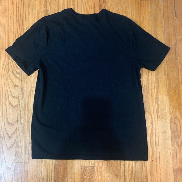 Men’s medium Champion black cotton t-shirt with multi-colored embroidered
L - Picture 7 of 7